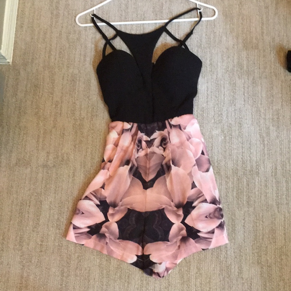 Romper - Picture 5 of 5